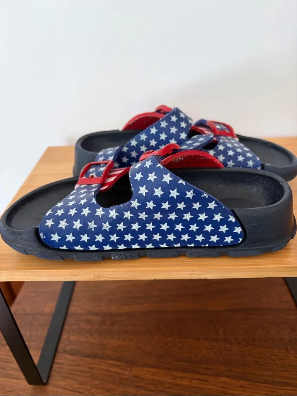 Birki’s Kids Sz 28 (10-10.5) Arizona Star & Stripe Buckle Sandals - Blue/Red USA